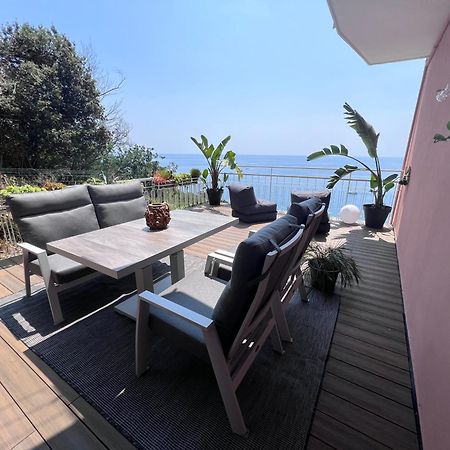Silenzio E Relax Fronte Mare A Varraze Exterior foto